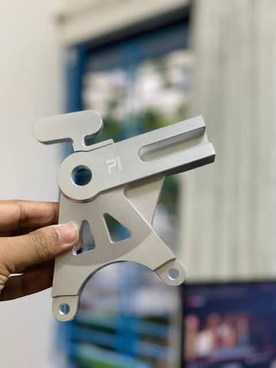 P1 Bracket R15 SILVER